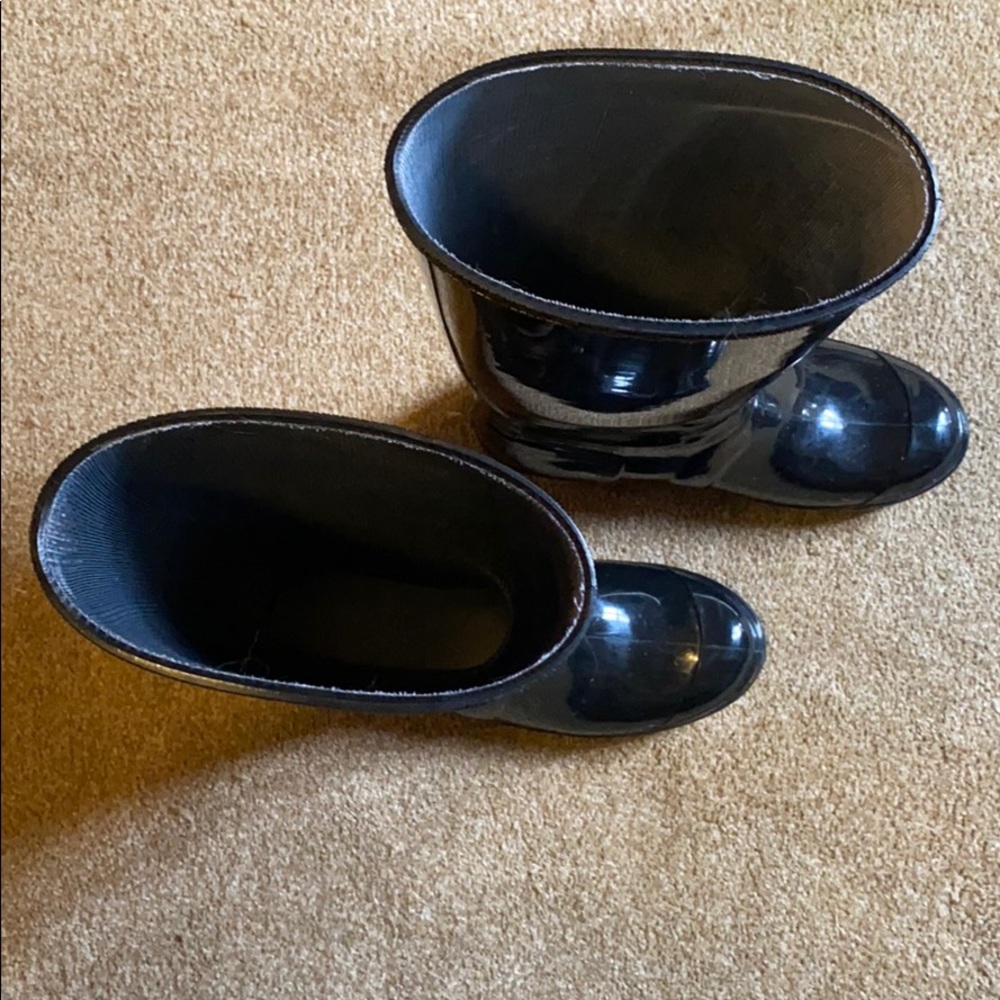Rain boots